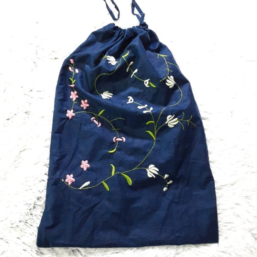 Embroidered Travel Bag Drawstring closure 10‎ x 12